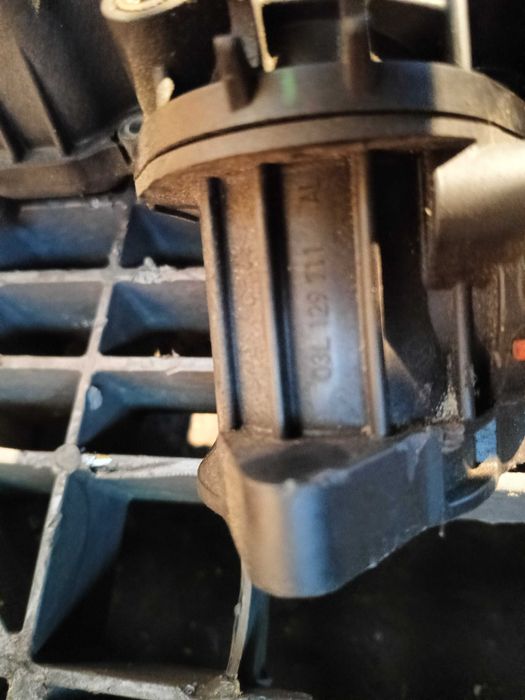 Kolektor ssący VW Audi Seat Skoda 1.6 TDI 03L129711AL