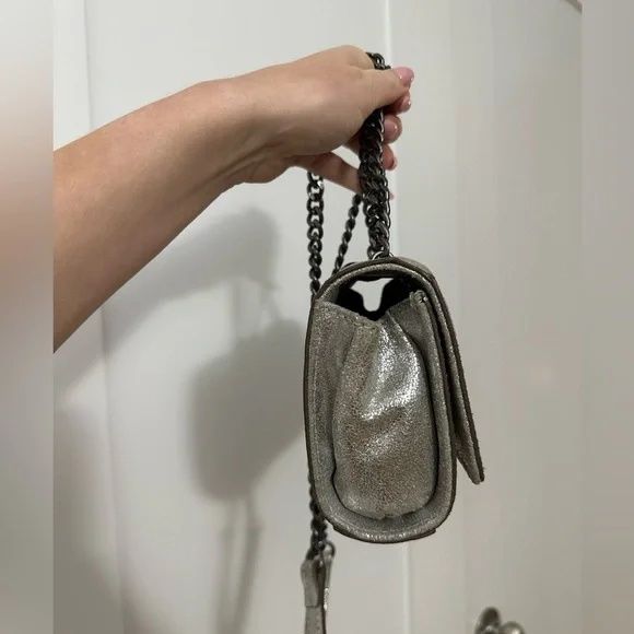 Кожаная сумка Zara металлик серебро кожа
