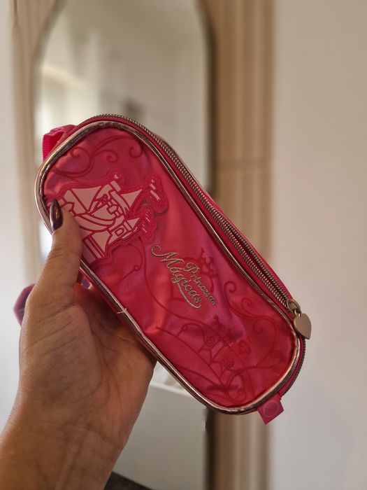 Mochila escolar interativa  + estojo