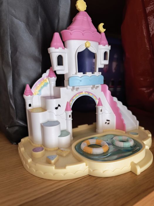 Sylvanian Families - Piscina e caixa de areia - jardim de infância