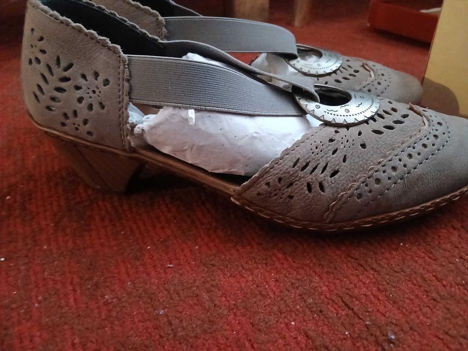 Buty Rieker. Skórzane