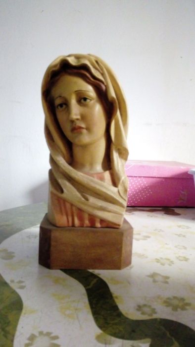 Estatueta antiga.