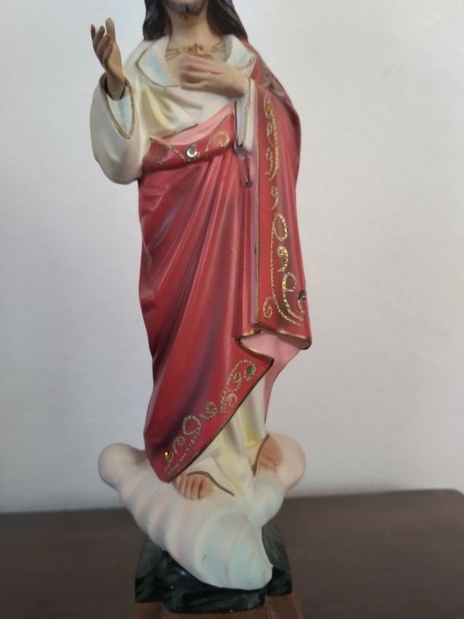 Cristos antigos em loiça