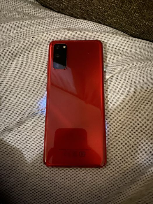 Продам Samsung s 20