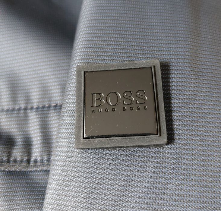Hugo Boss nowa kurtka ocieplana męska lekka r. M