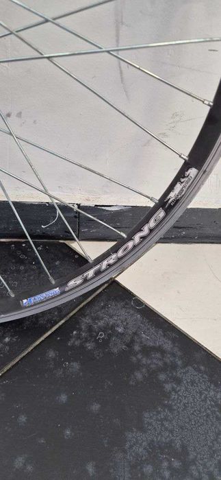 Koło z silnikiem 8Fun Bafang 28 cali – sprawne