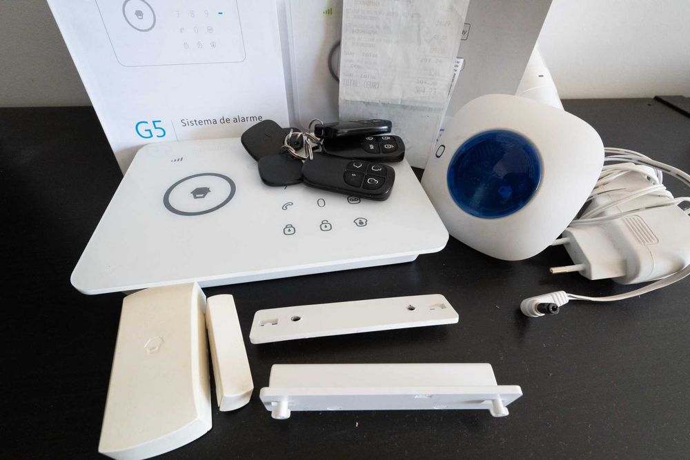 Chuango Sistema de Alarme - Alarm system for house, garage office etc