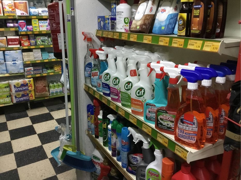 Mercearia venda ou aluga bom negocio