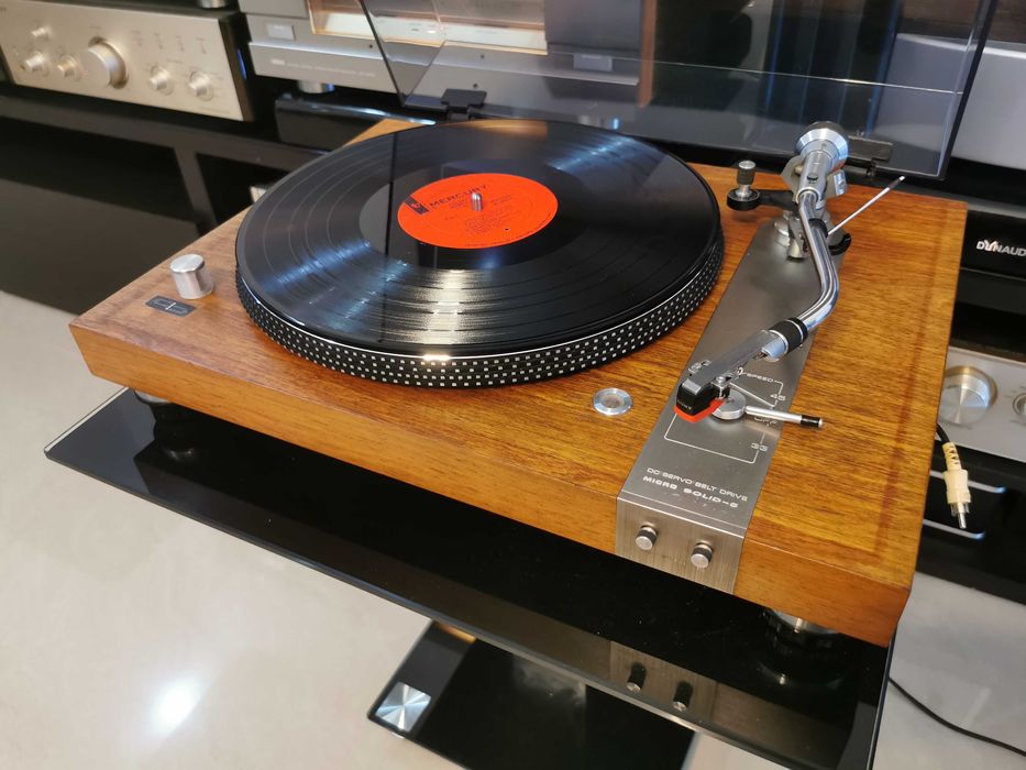 Gramofon Micro Seiki Solid 5
