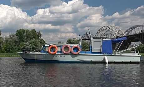 Круизный каютный катер 10м