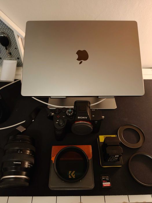 Sony A7 iv Komplet (bez laptopa)
