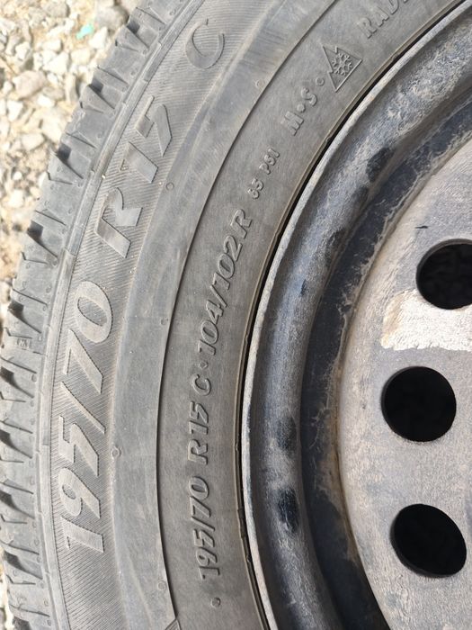 Диски з резиною 195/70 r15c