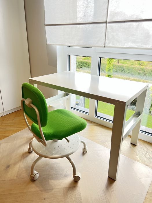 Zestaw IKEA: Regulowane biurko PÅHL + Krzesło ergonomiczne VIMUND