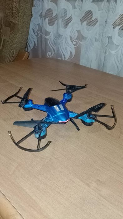Dron bez pilota używany