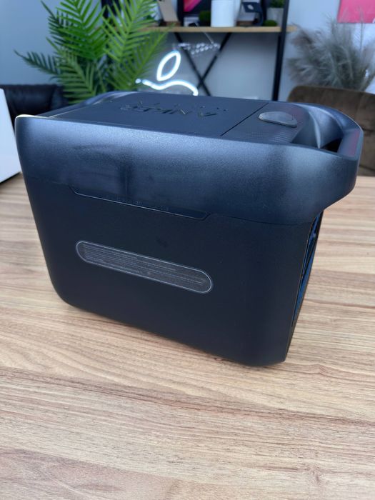 Anker Solix C800X 1200W 768Wh портативна зарядна станція