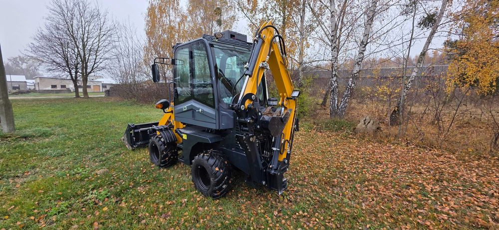 Minikoparka Koparko Ładowarka Przegubowa Akcesoria Klima OC