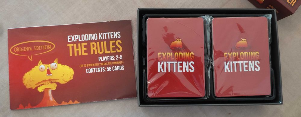 Exploding Kittens (Versão inglesa) - NOVO