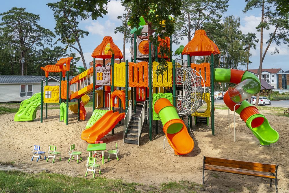 Domy całoroczne o podwyższonym standardzie z jacuzzi. 100m do plazy !