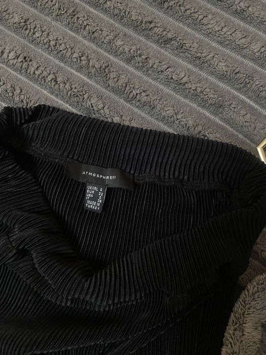 Спідниця міді