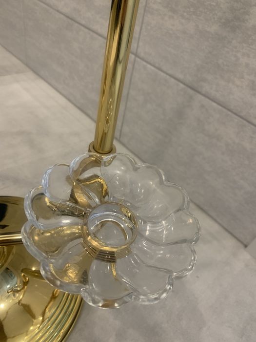 Стойка для туалета