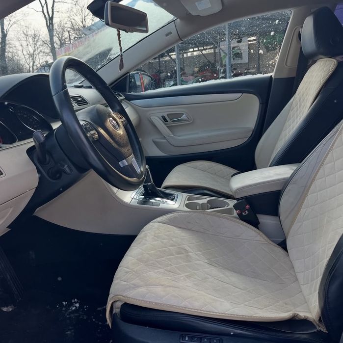 VW Passat CC Luxury - 2.0 Бензин АКПП