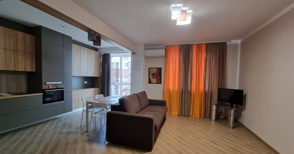 Подобово та погодинно•Авто та залізничний вокзал