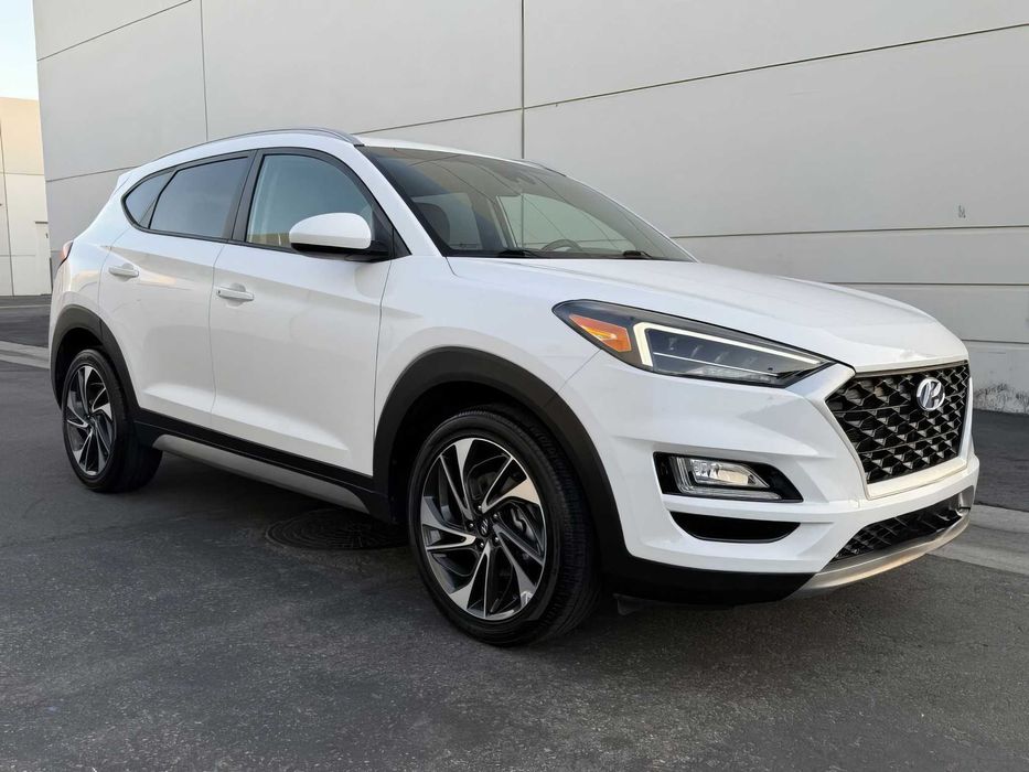 Hyundai Tucson Sport      2019