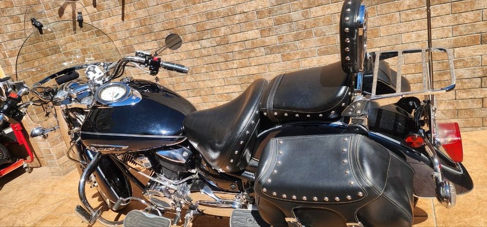 Yamaha V-Star 1100 (Drag Star)