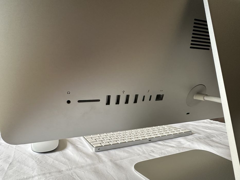 iMac (4K, 21,5”, 2017) 1TB 32gb RAM