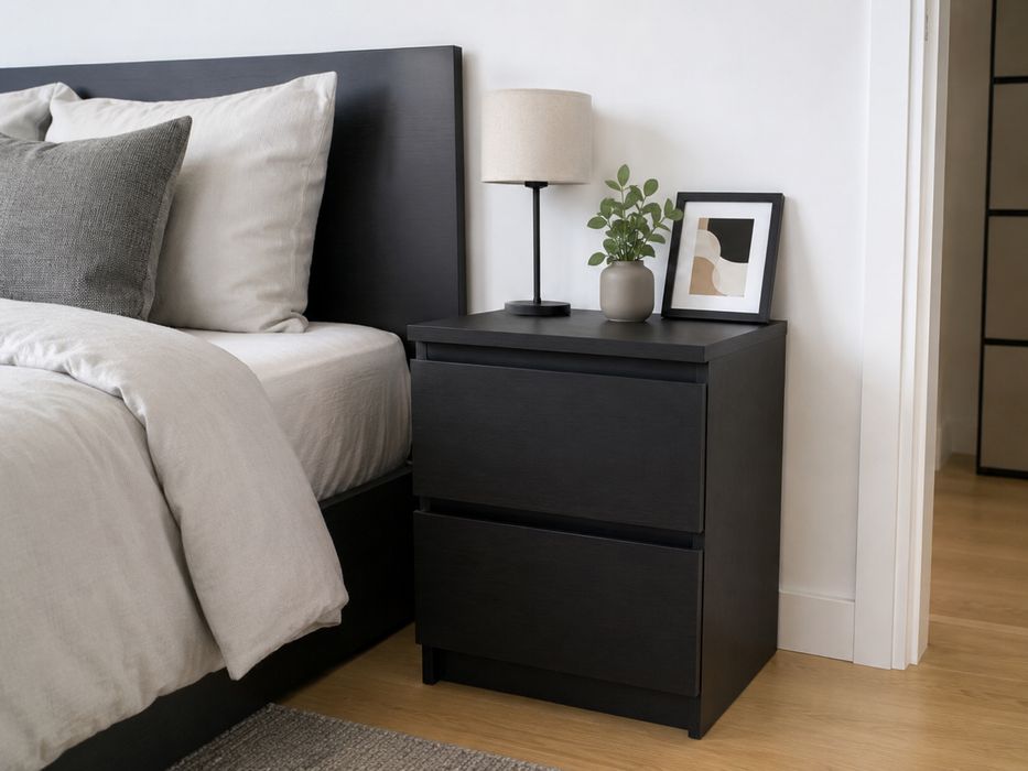 2 Mesas de Cabeceira IKEA MALM Pretas – Excelente Estado