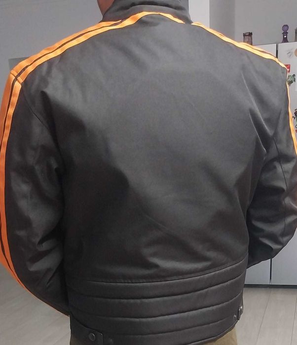 Blusao moto marca casa das peles tamanho (L) vermelho e (XL) laranja com proteção ombros e cotovelos
