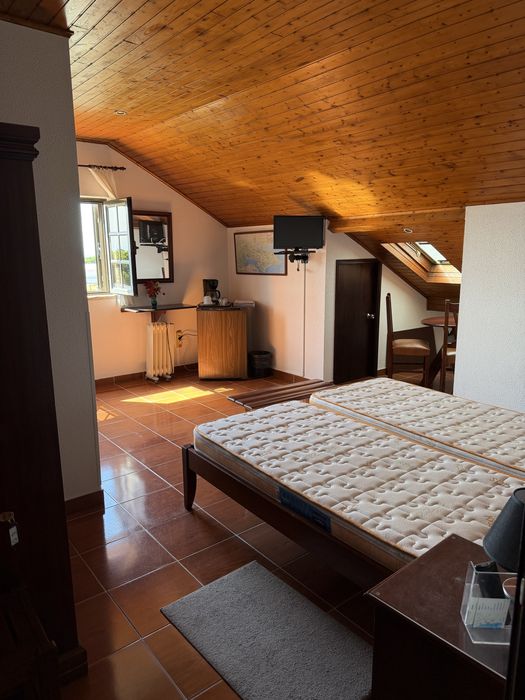 Alugo quarto suite