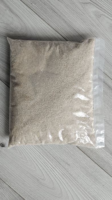 Piasek/żwirek akwarystyczny INVITAL 3 kg 0,8-1,2 mm