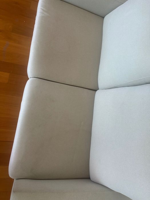 Sofá dois lugares