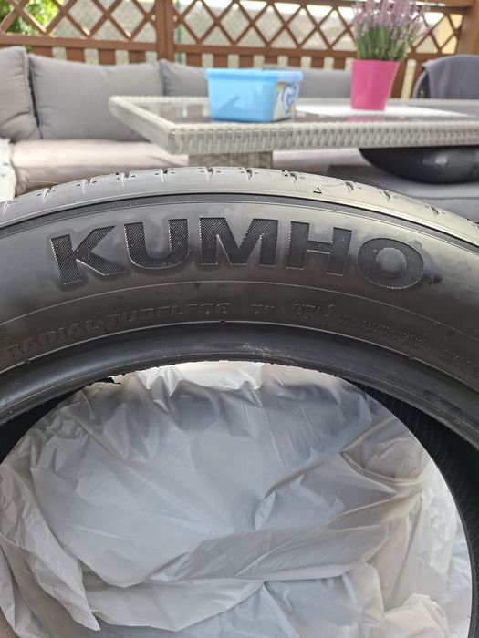 Opony letnie kumho 235/50/19