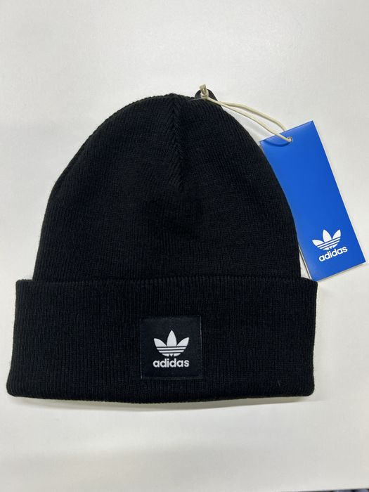 Шапки Adidas, Оригінал.