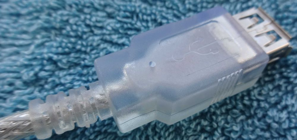 USB Cable with Two USB Branches64862969775490123
