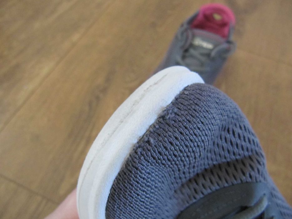 Кросівки жіночі Skechers 39р 25,5см