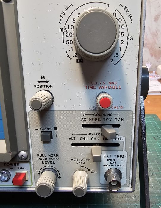 Leader LBO-522 Oscilloscope64563923255042122