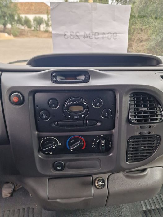 FORD TRANSIT 9 lugares