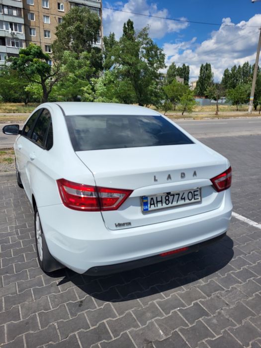 Lada Vesta стан новоїі машини
