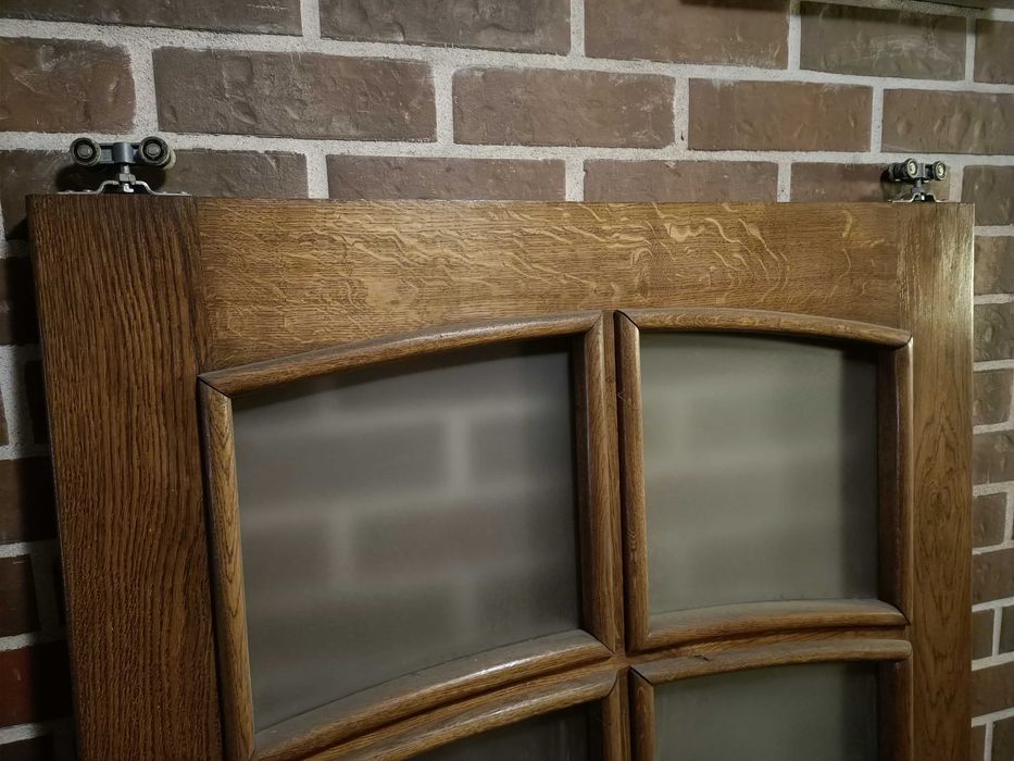 Drzwi dębowe przesuwne