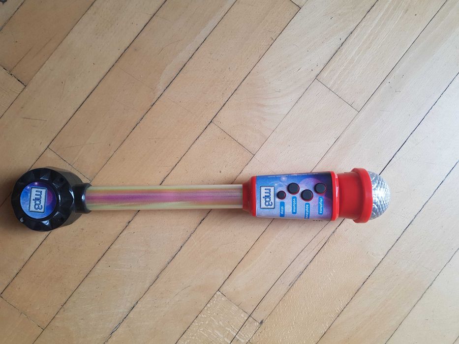 Mikrofon simba mp3 z efektami świetlnymi