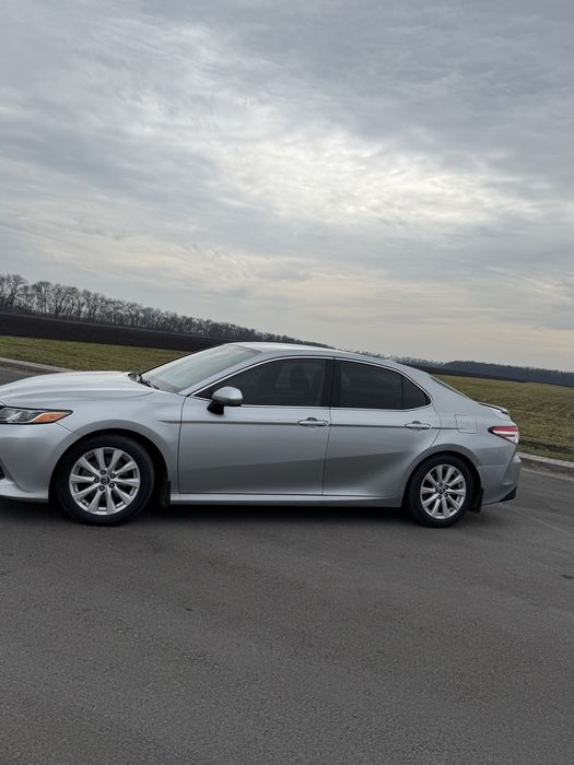 Продам Toyota Camry 70 2018