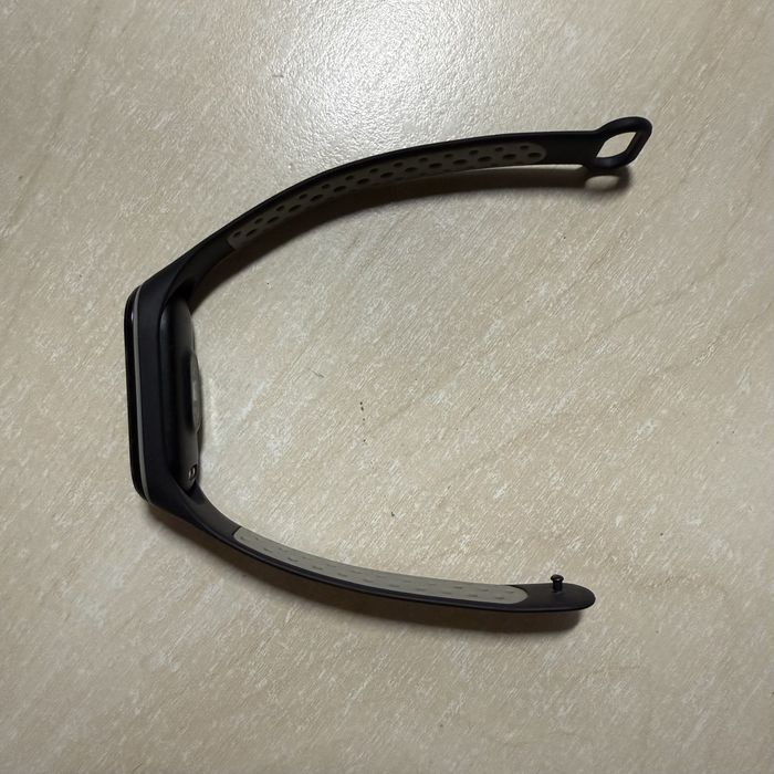 Xiaomi Mi Band 4 фітнес-браслет, повністю робочий