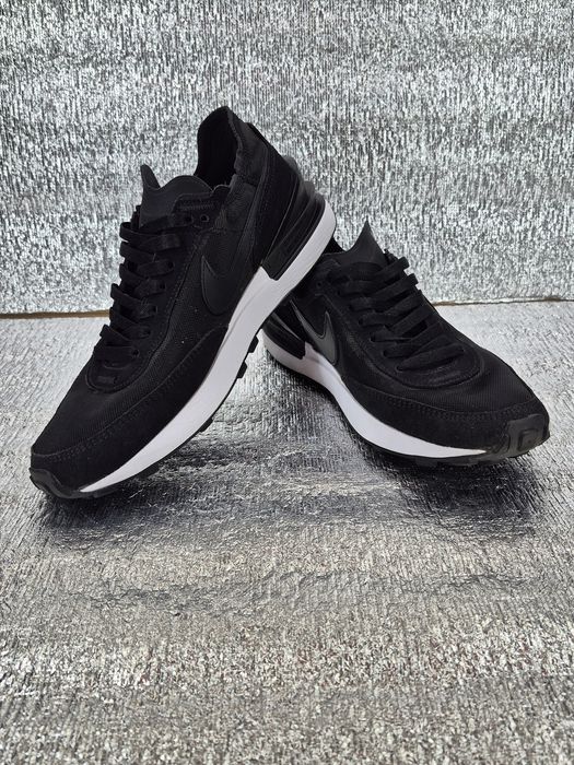 Кросівки Nike waffle one