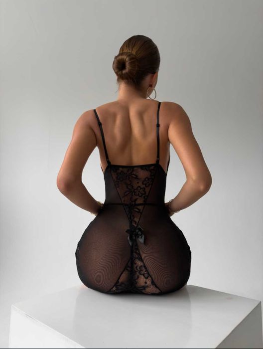 Пеньюар із гартерами + трусики в комплекті Чорний S/M