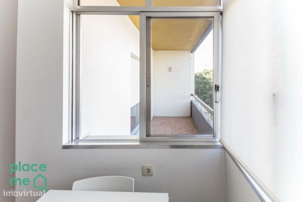Quarto c/ despesas incluídas - Só raparigas
