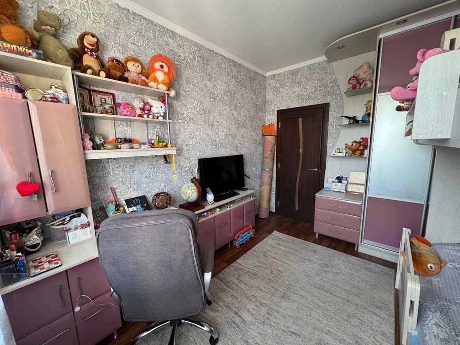 Продам 2х комн кв/Черемушки/Свое парко место/Дом Мебели/Госпрограммы