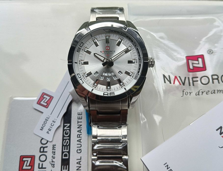 NAVIFORCE кварцовий годинник (модель NF9038)